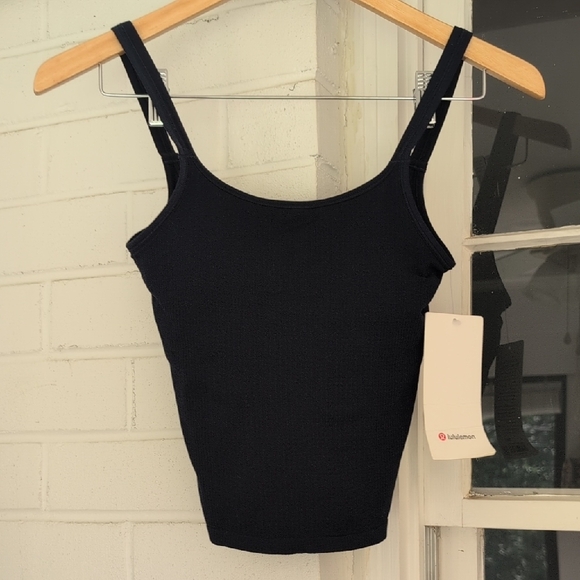 Lululemon Ebb to Street Scoop-Neck Cropped Tank Top - Picture 2 of 4